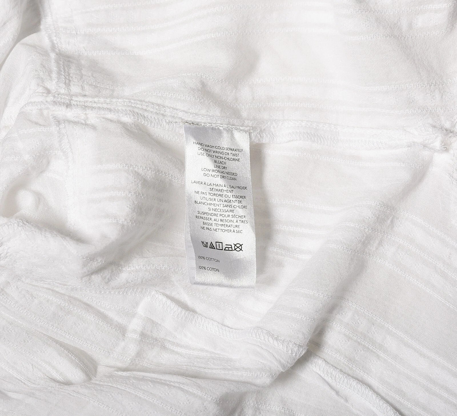 Anthropologie Pilcro Collared Pintuck Blouse – washcare white