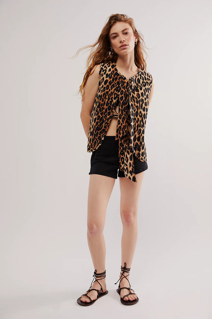 Damson Madder Tilly Leopard Gilet – front on model black