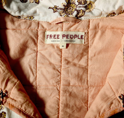Free People Chloe Jacket – label size ivory