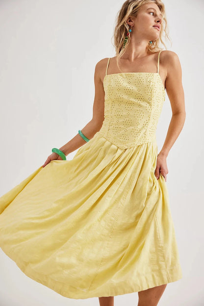 Free People Salvador Midi Dress – front on model yellow