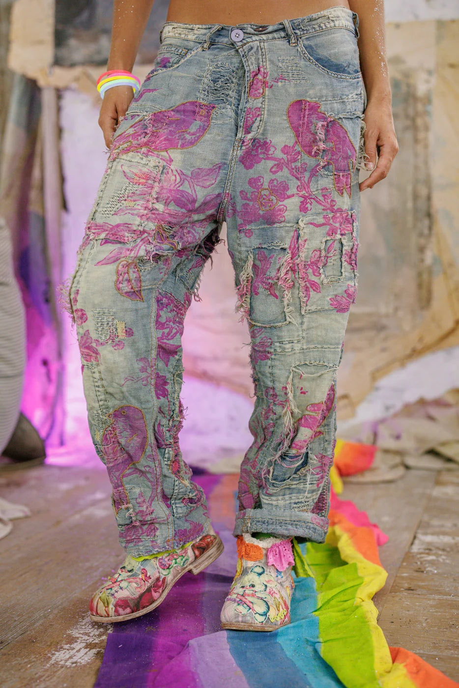 Magnolia Pearl Love Valentino Miner Denim – front on model blue