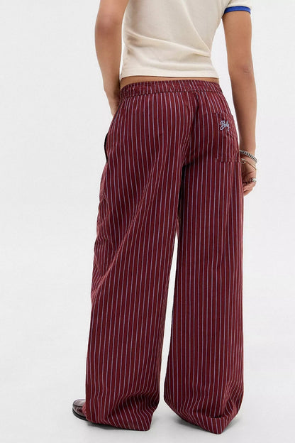 Urban Outfitters BDG Leni Boxer Pants – back on model brown